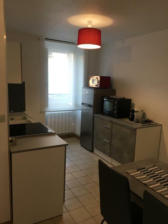 Charmant T2 Rdc Dans Residence Avec Parc Arbore Saint-Pierre-le-Moûtier Exteriér fotografie